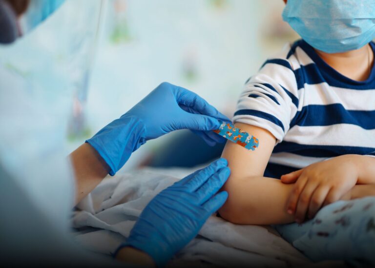 أهمية الجرعة الداعمة من لقاح الحصبة: نصائح من أطباء الأطفال في مستشفى برجيل رويال عشارج